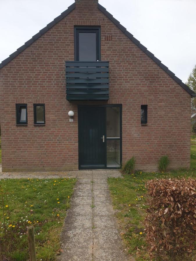 Villa Recreatiewoning Maas En Waal 92 Ewijk Exterior foto